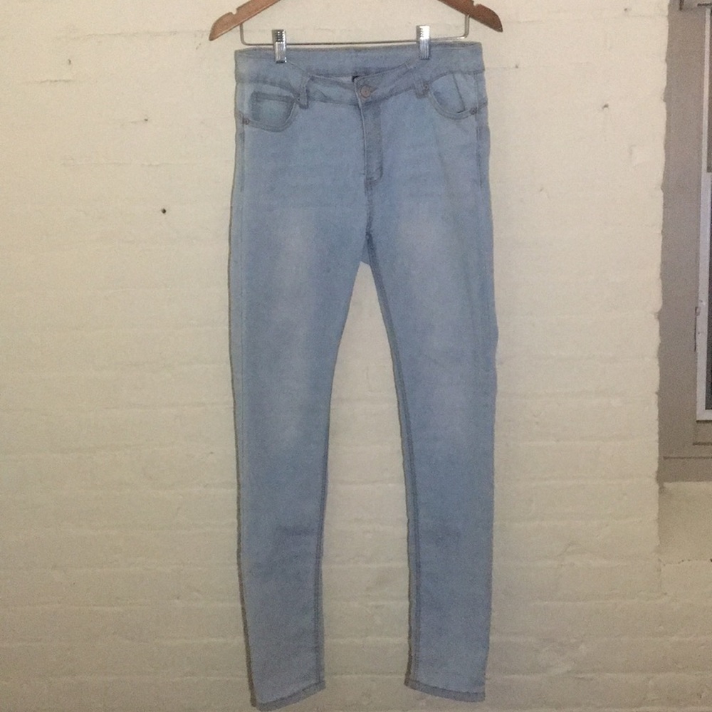 Light-wash Blue Jeans